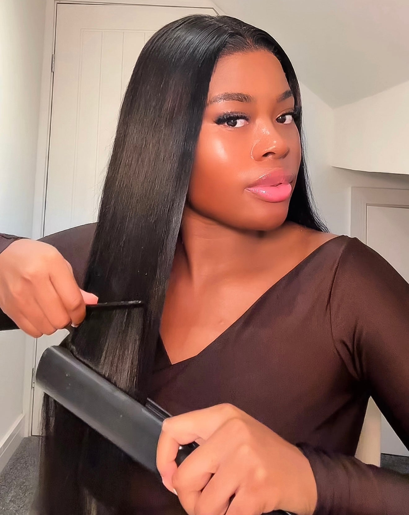 DH Luxury 30" Straight Human Hair Wig - HD Lace Front 13x6 (Natural Black)